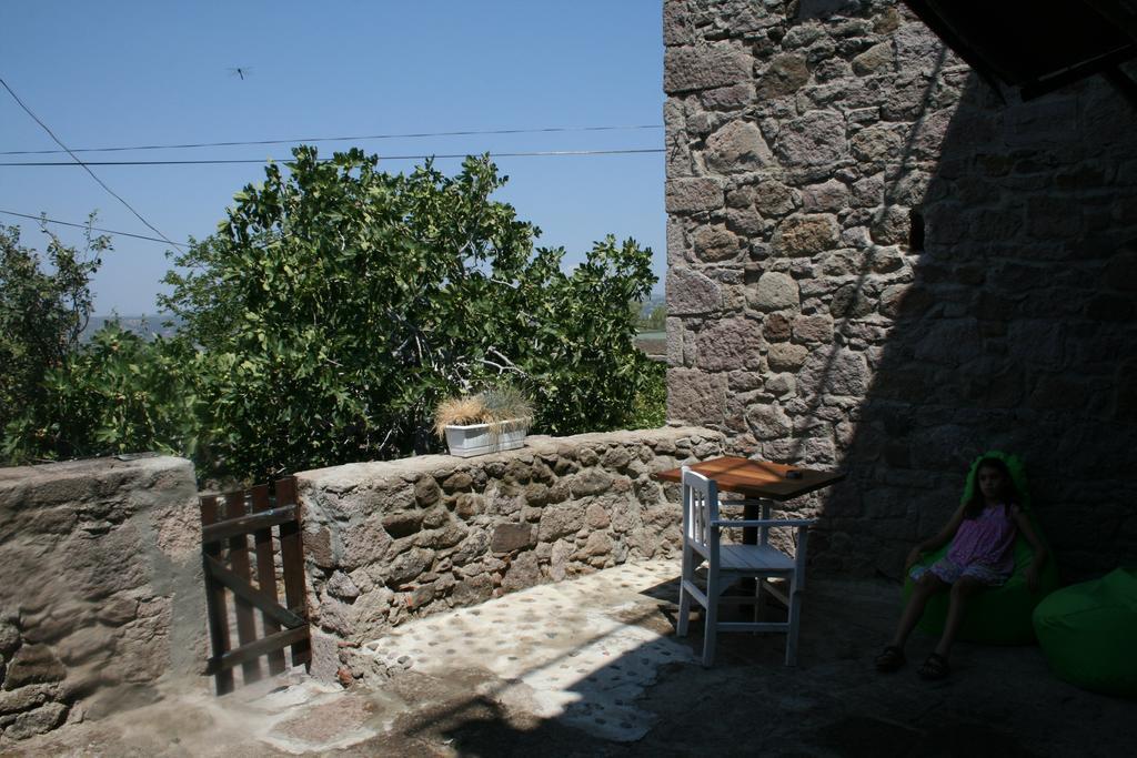 Assos Bohemian Hotel Exterior foto